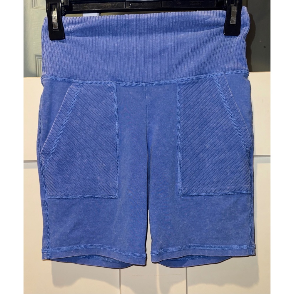 Aerie Chill Play Move High Waisted Biker Shorts Blue Acid Wash Pockets Small
